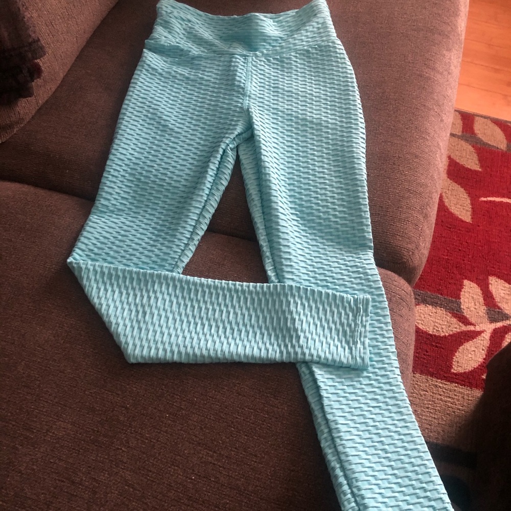 Scrunch bum leggings